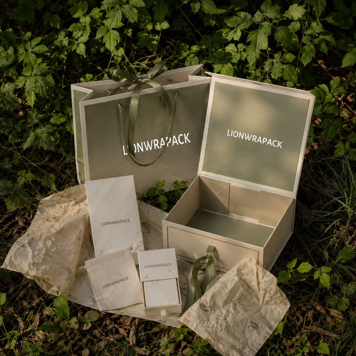 Custom Folding Carton Gift Box - Style C - overview image