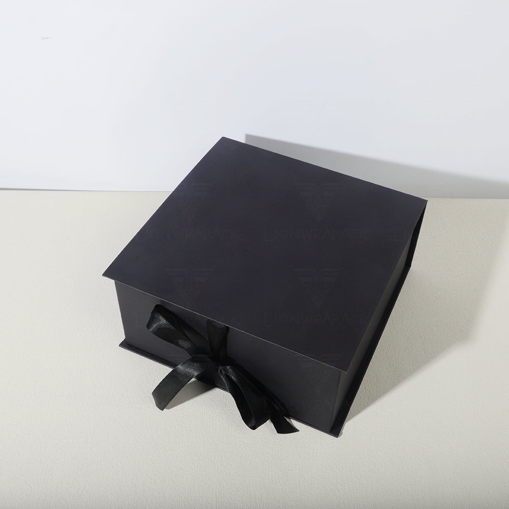 Custom Folding Carton Box – Style 002