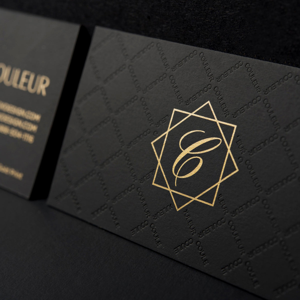 Custom Black Foldable Magnetic Gift Box – Style 003