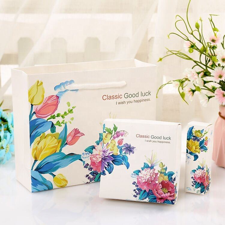 Lionwrapack shopping gift paper bag with handle