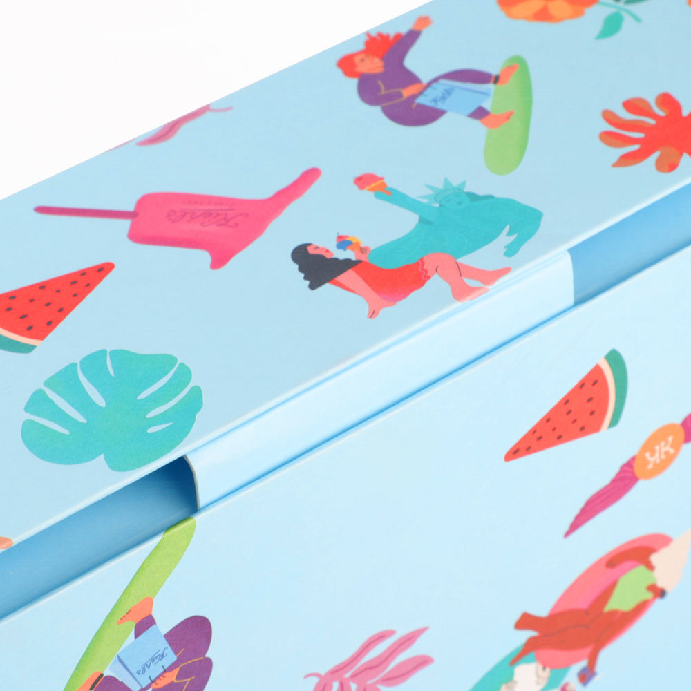 Lionwrapack Magnetic Paper Gift Folding Cosmetic Packaging Box