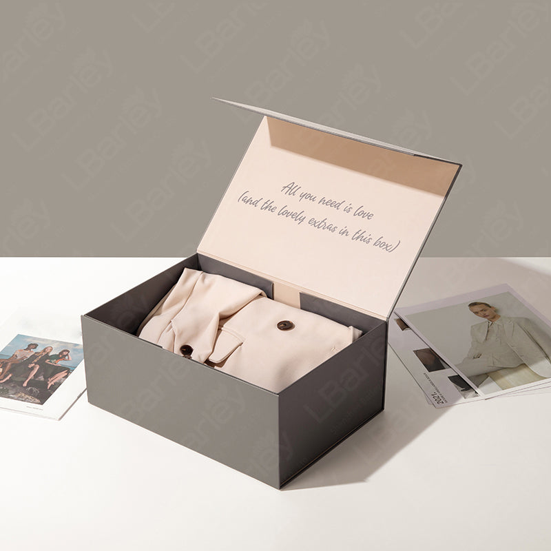 Lionwrapack: Exquisite Paper Boxes for Gift and Clothing Wrapping