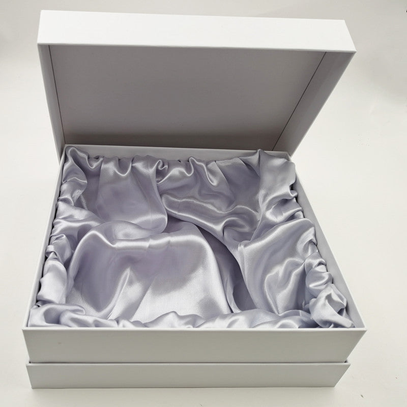 Custom Lid-and-Base Gift Box – Style 001