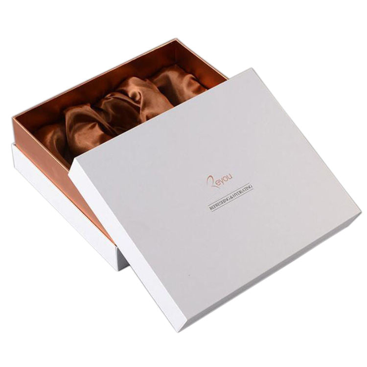 Custom White Cosmetic Packaging Box