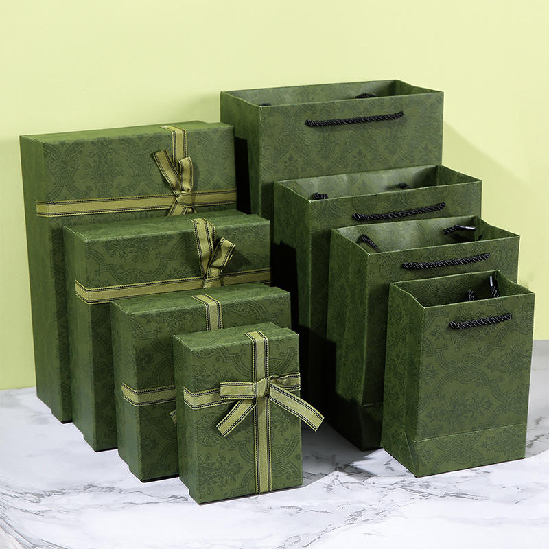 Custom Lid-and-Base Gift Box – Style 006