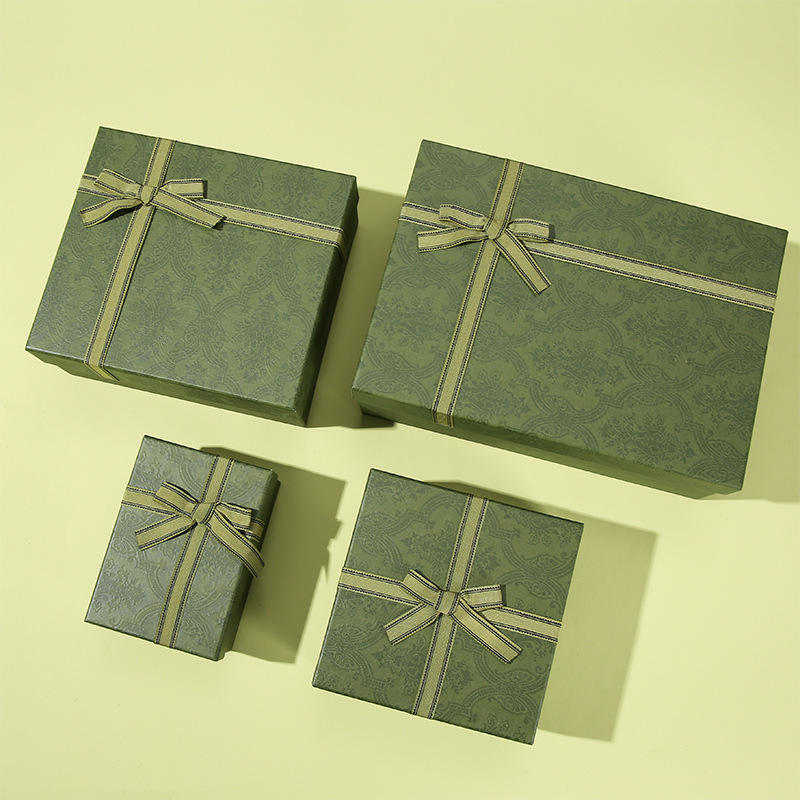 Custom Lid-and-Base Gift Box – Style 006